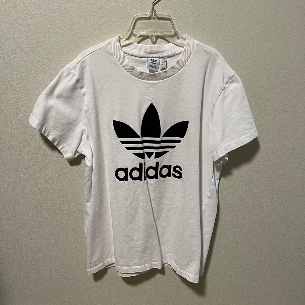 Adidas T-shirt